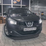 Замена штатных выгоревших линз Nissan Qashqai I на новые биксеноновые