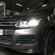 VW Touareg - Замена ксеноновых линз на светодиодные Aozoom A7.