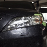 Toyota Camry Замена линз на Hella 3R под штатный ксенон.