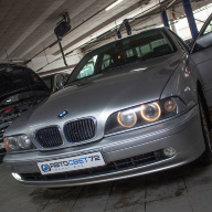 BMW 5 series E39 - заменили линзы на светодиодные Aozoom K3 Dragon Knight.